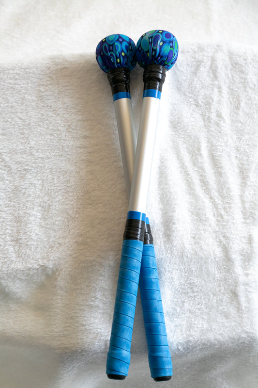 Plata círculos azules