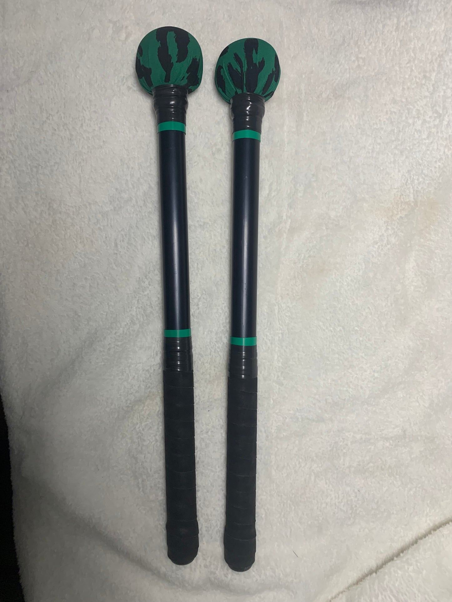 Negra animal print verde