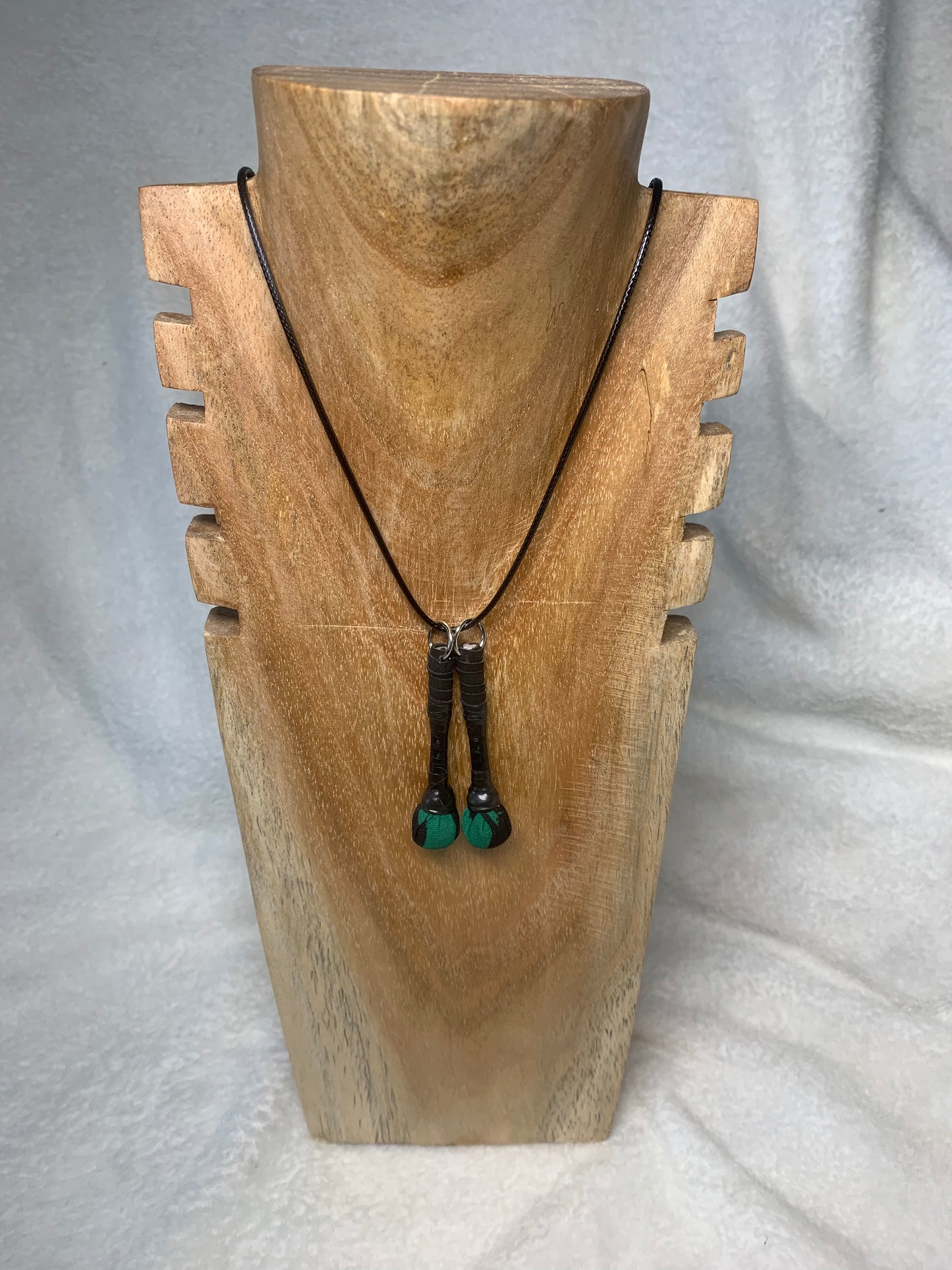 Collares