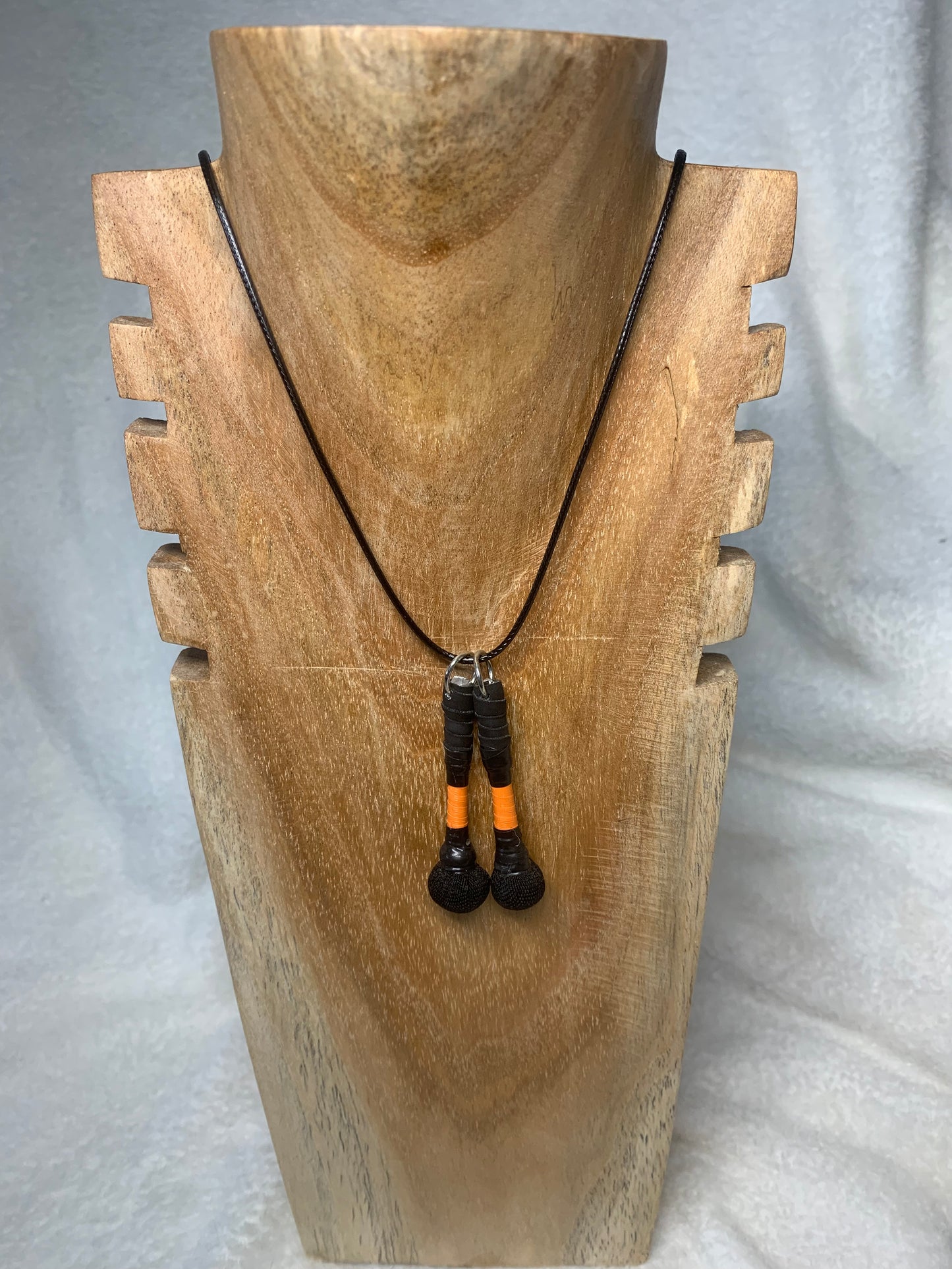 Collares