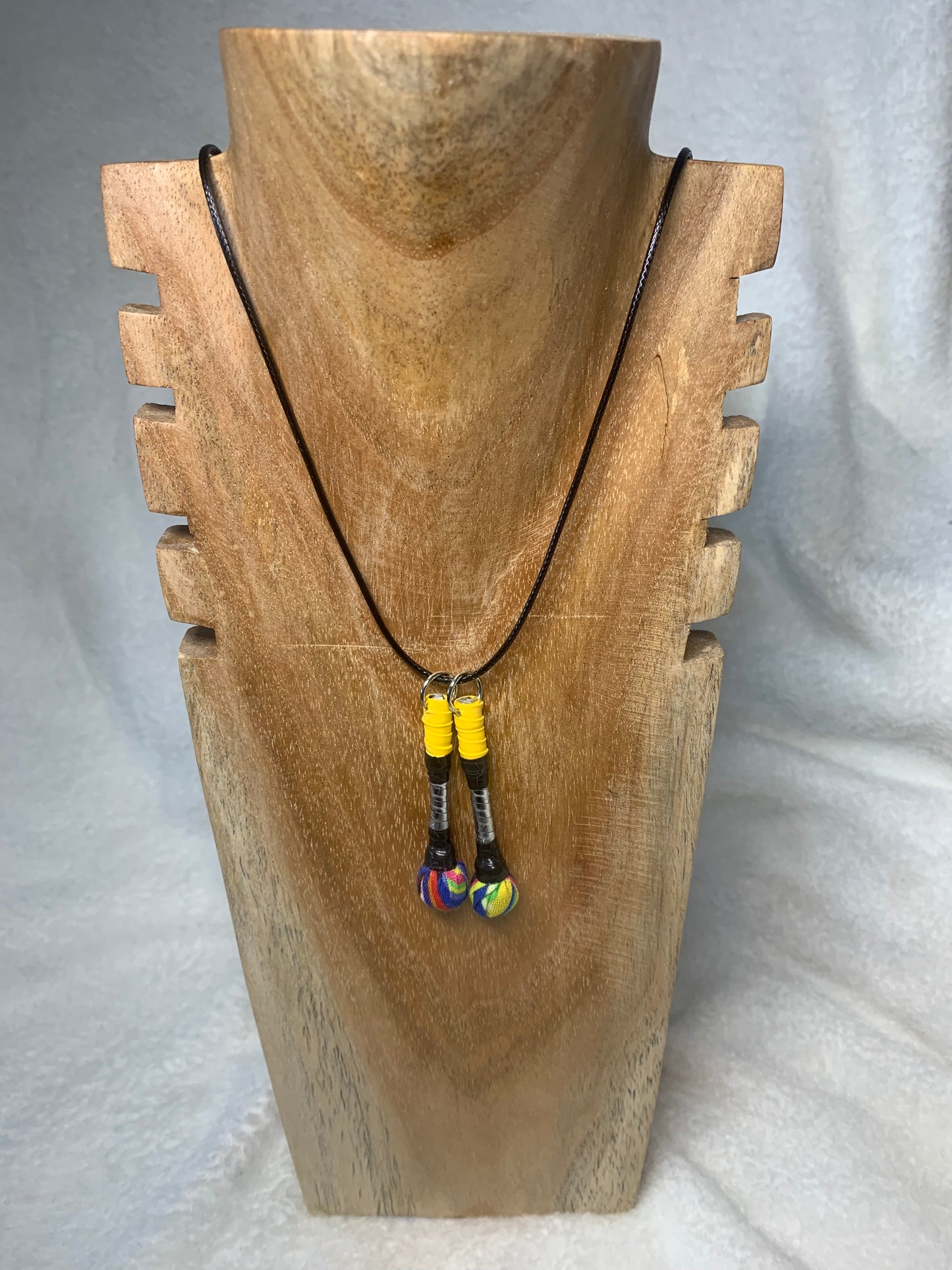 Collares