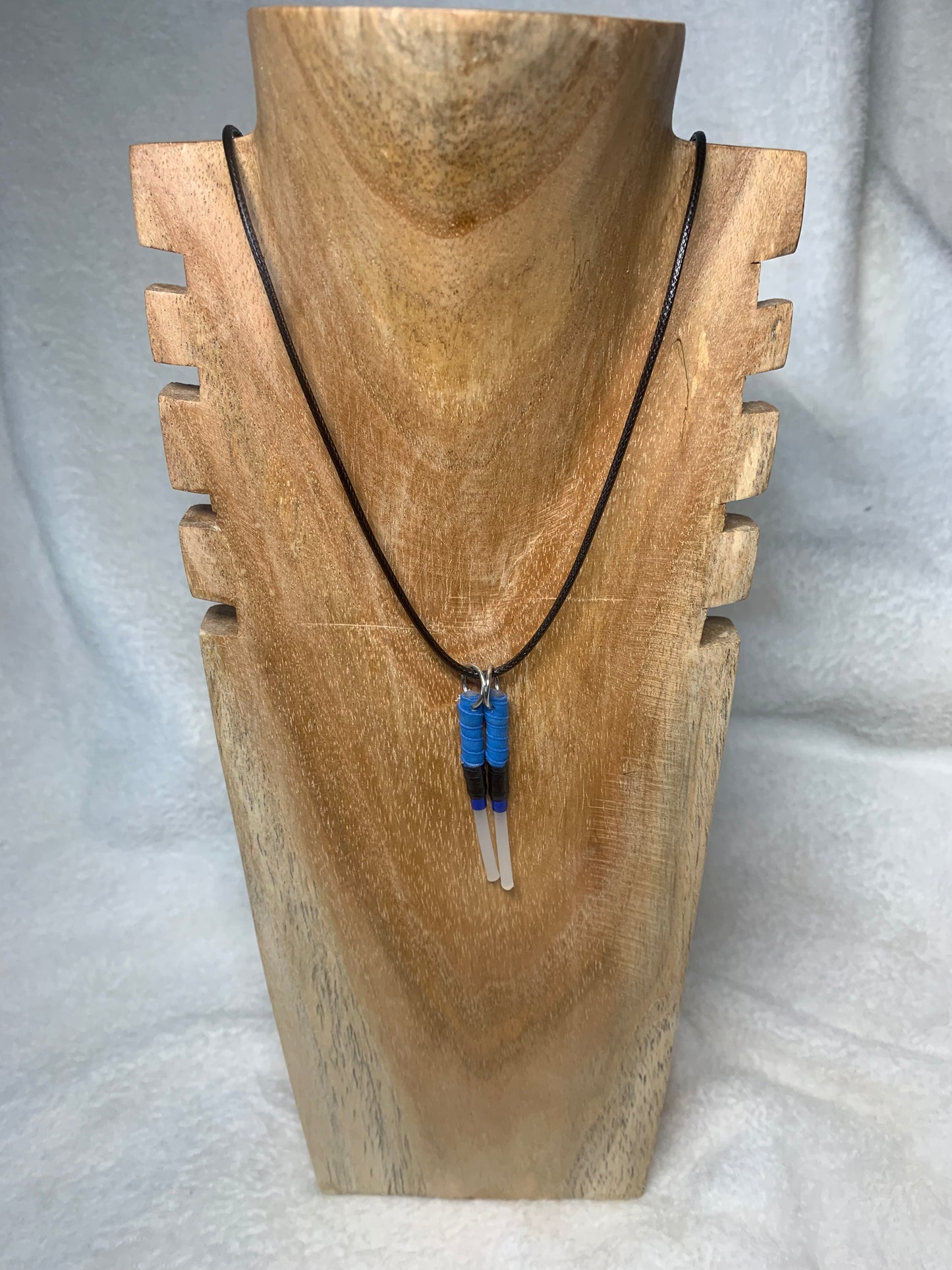 Collares