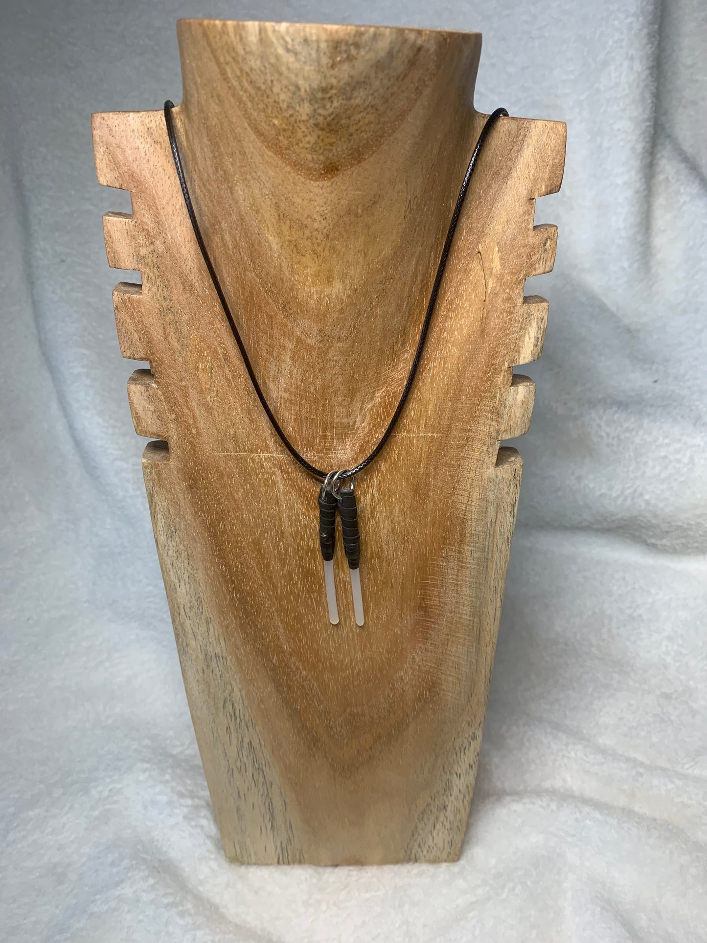 Collares